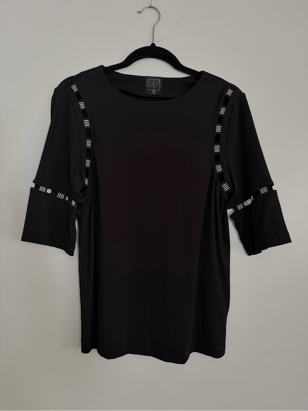 Black Ladder Cut-Outs Short Sleeve Top T-Shirt Lime & Vine Womens M L 8/10